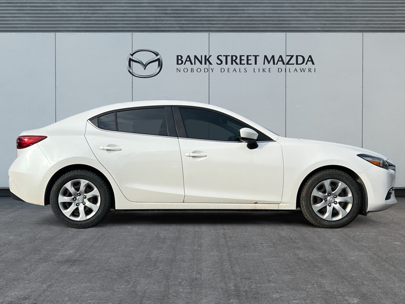 2017  Mazda3 4dr Sdn Auto GS