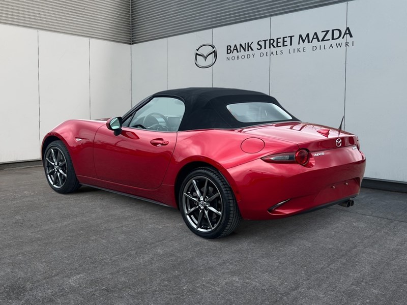 2016 Mazda MX-5 2dr Conv Auto GT