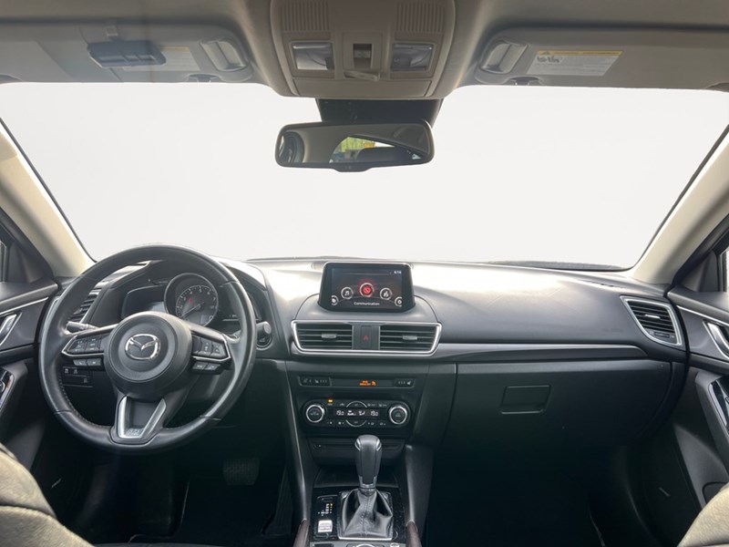 2017  Mazda3 4dr Sdn Auto GT