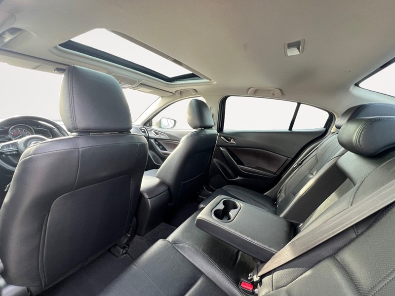 2017  Mazda3 4dr Sdn Auto GT