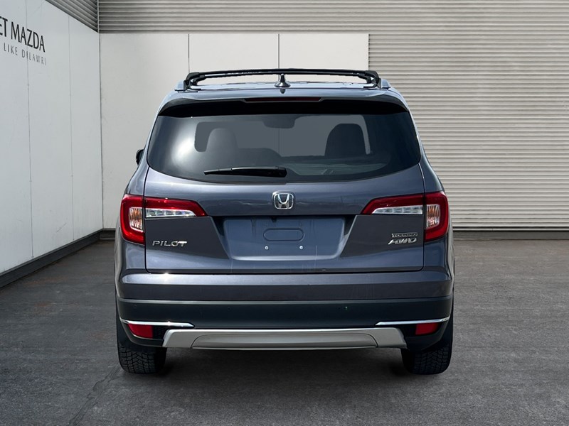 2022 Honda Pilot Touring 7-Passenger AWD