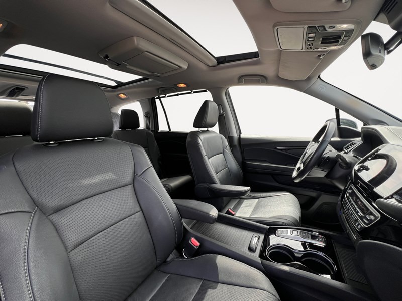 2022 Honda Pilot Touring 7-Passenger AWD
