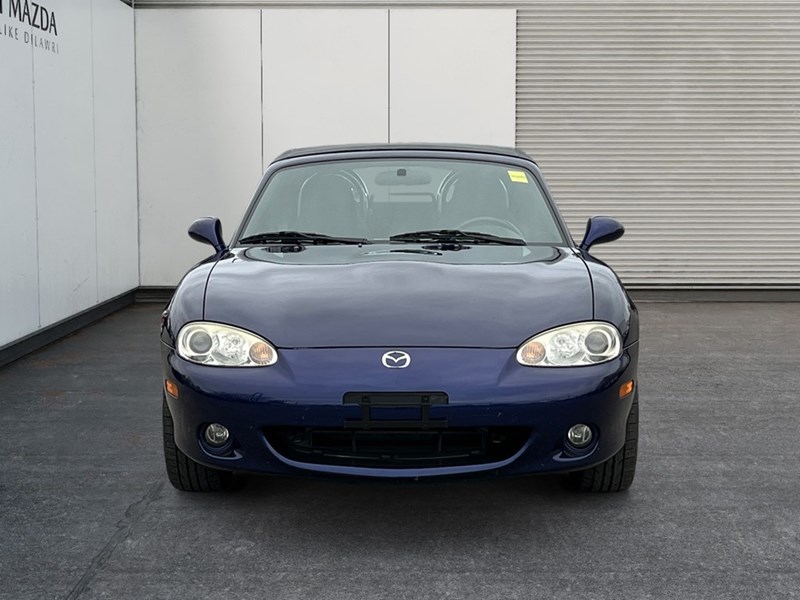 2004 Mazda MX-5 Miata 2dr Conv GS Manual