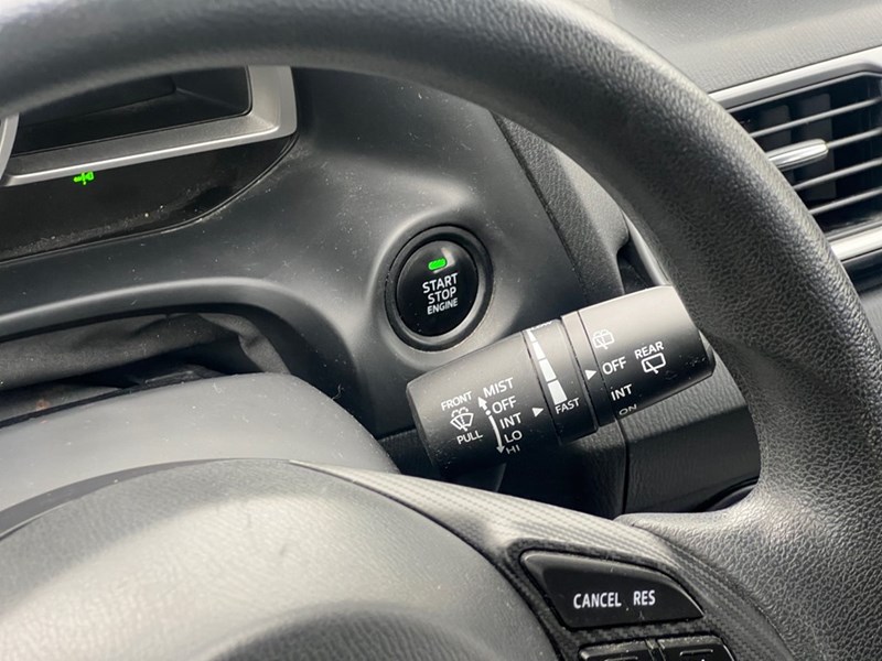 2014  Mazda3 Sport 4dr HB Sport Auto GS-SKY