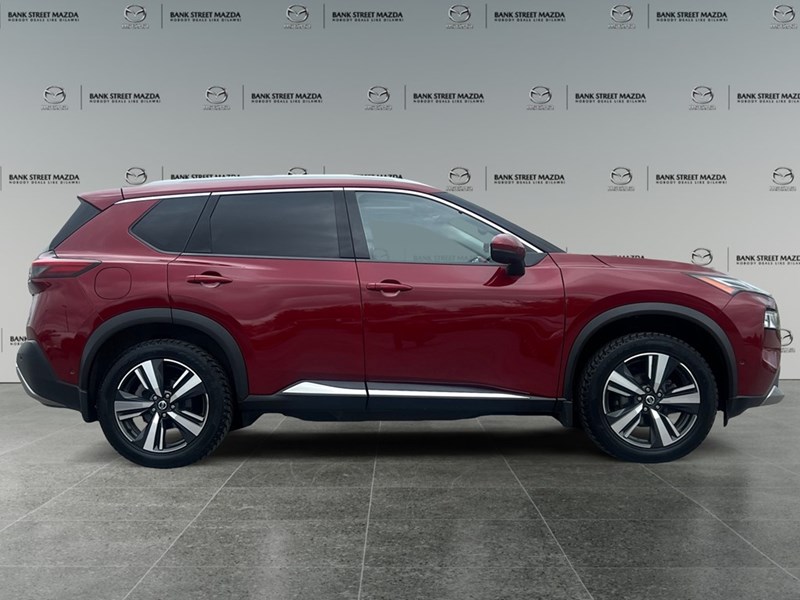 2021 Nissan Rogue AWD Platinum