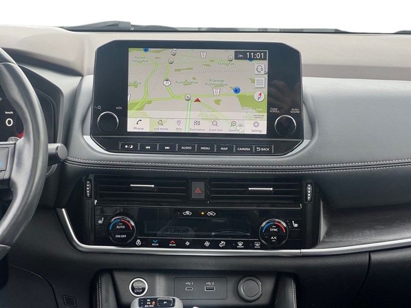 2021 Nissan Rogue AWD Platinum