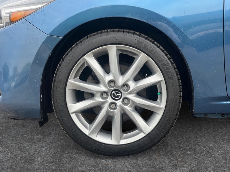 2017  Mazda3 4dr Sdn Auto GT