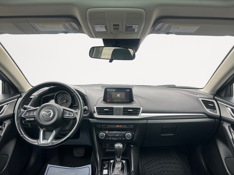 2017  Mazda3 4dr Sdn Auto GT