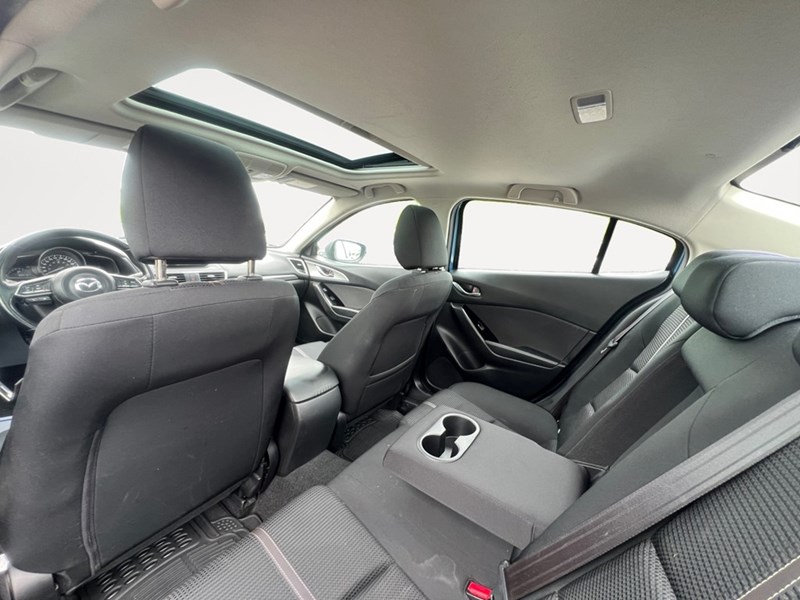 2017  Mazda3 4dr Sdn Auto GT