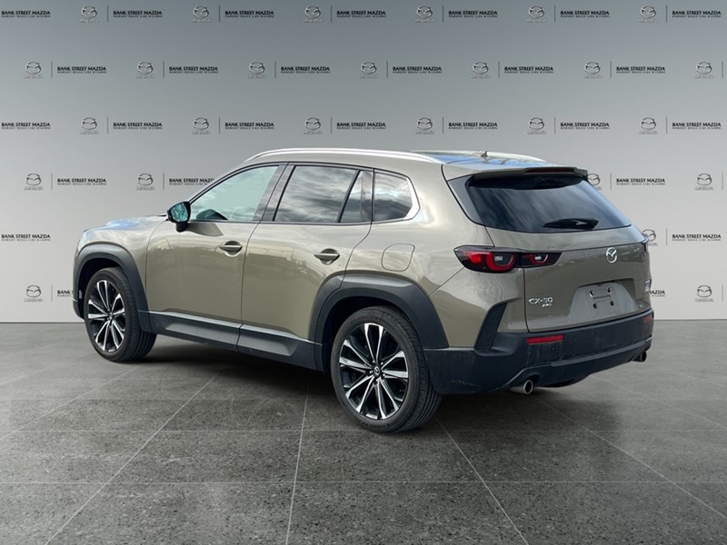 2024 Mazda CX-50 GT AWD