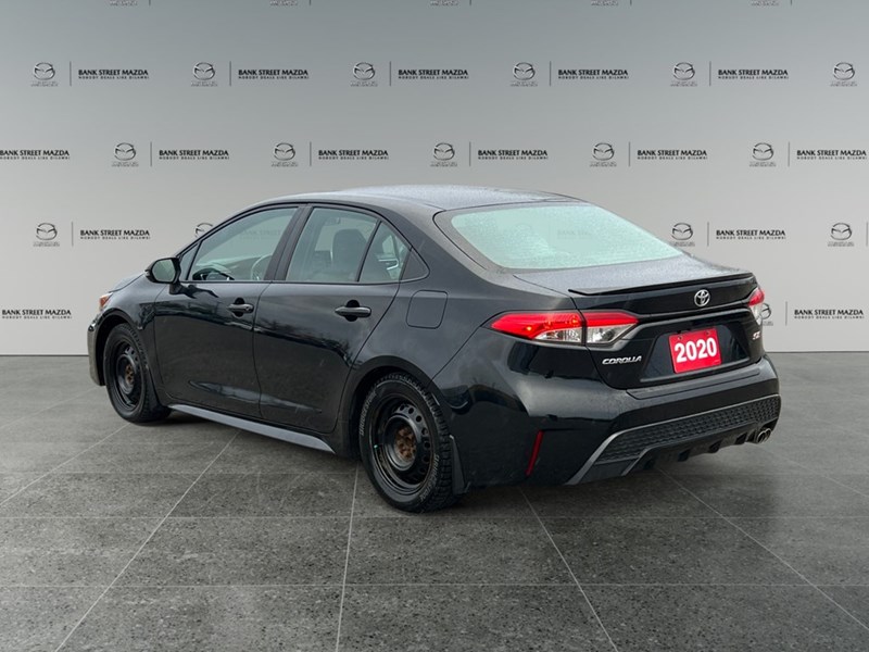 2020 Toyota Corolla SE CVT