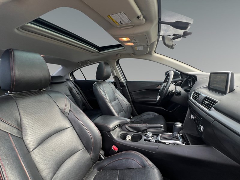 2016  Mazda3 4dr Sdn Auto GT