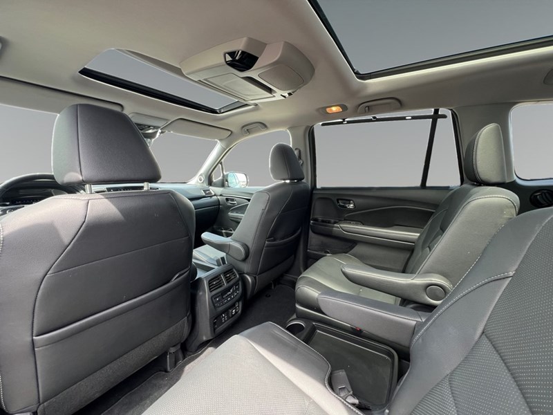 2022 Honda Pilot Touring 7-Passenger AWD
