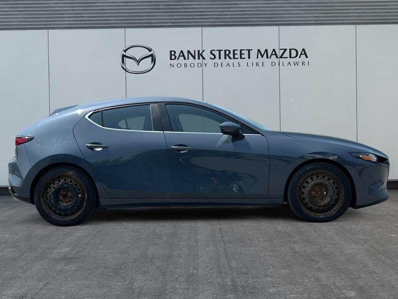 2022  Mazda3 Sport GS Auto FWD
