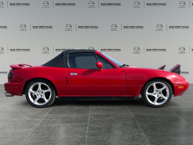 1994 MAZDA MX5 Miata 2dr Convertible