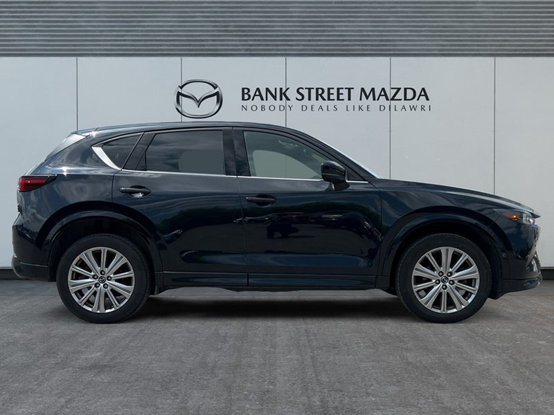 2022 Mazda CX-5 Signature AWD