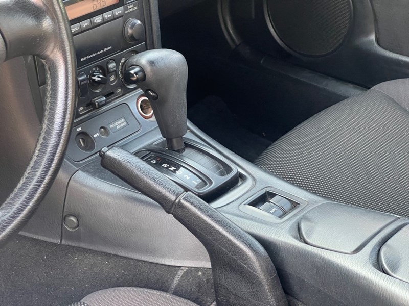 2003 Mazda MX-5 Miata 2dr Conv Auto