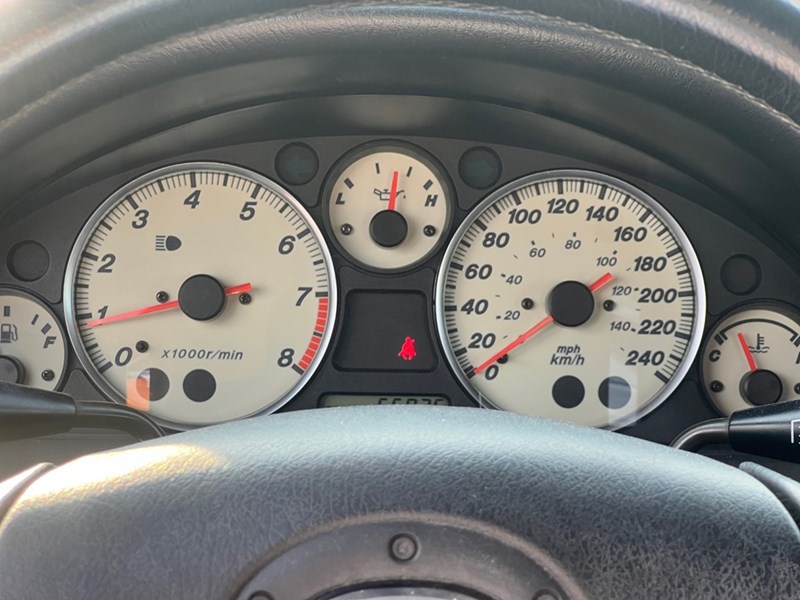 2003 Mazda MX-5 Miata 2dr Conv Auto