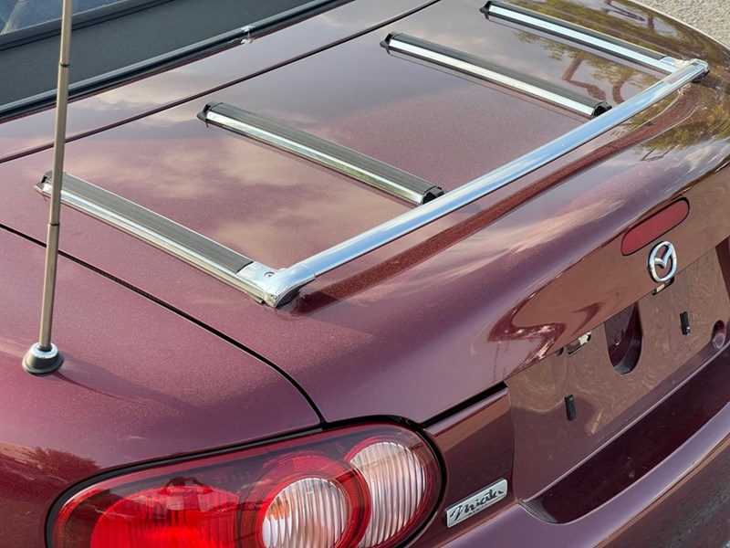 2003 Mazda MX-5 Miata 2dr Conv Manual