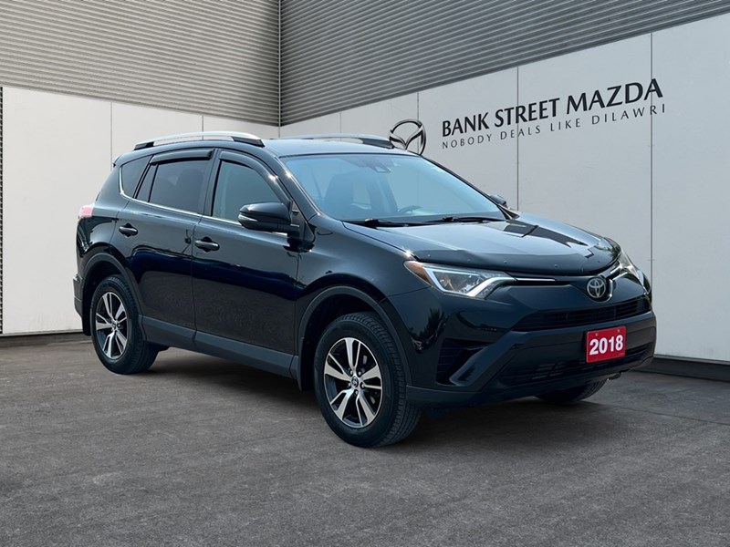 2018 Toyota RAV4 AWD LE