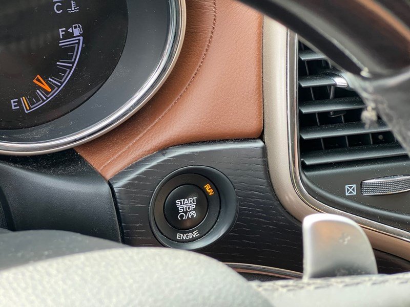 2015 Jeep Grand Cherokee 4WD 4dr Summit