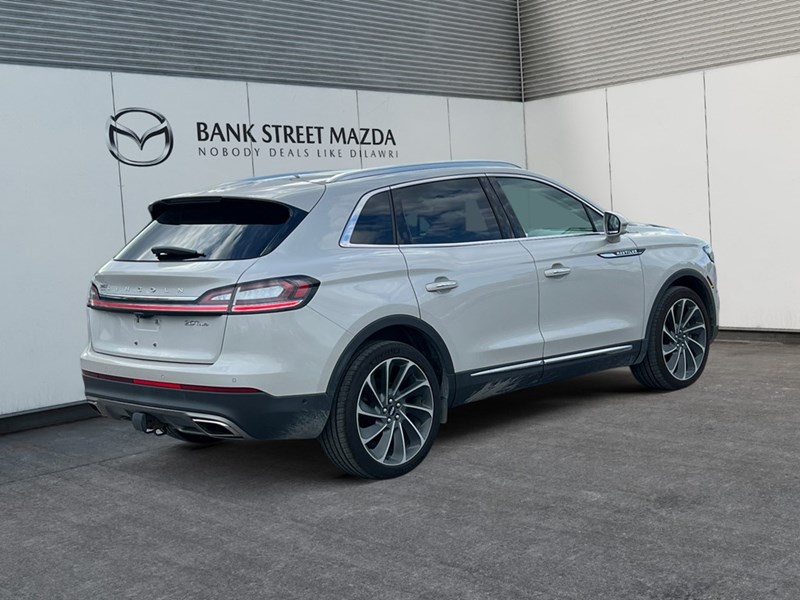 2020 Lincoln Nautilus Reserve AWD
