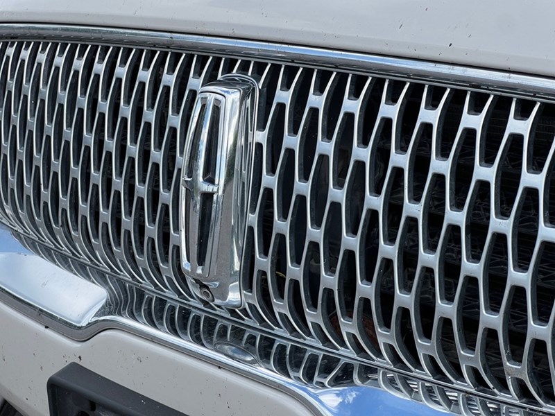 2020 Lincoln Nautilus Reserve AWD