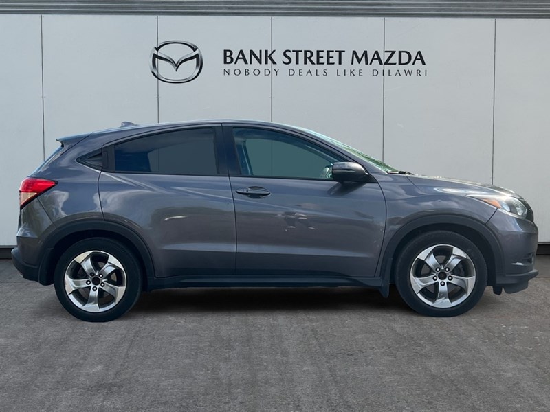 2017 Honda HR-V 2WD 4dr CVT EX