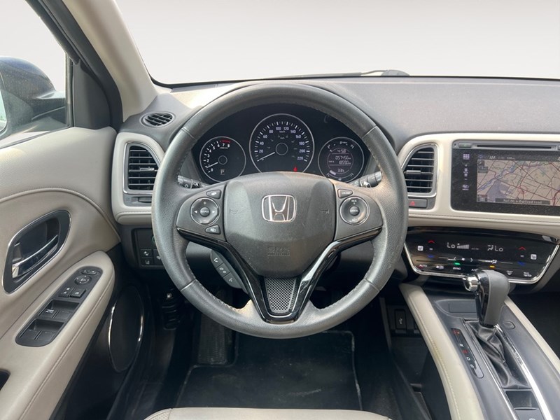 2016 Honda HR-V 4WD 4dr CVT EX-L w/Navi