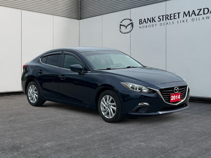 2014  Mazda3 4dr Sdn Man GS-SKY