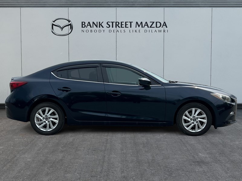 2014  Mazda3 4dr Sdn Man GS-SKY