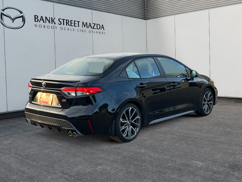 2020 Toyota Corolla SE CVT
