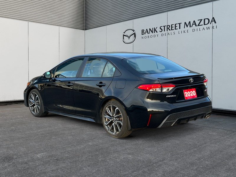2020 Toyota Corolla SE CVT