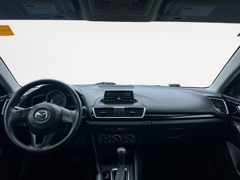 2015  Mazda3 4dr Sdn Auto GX