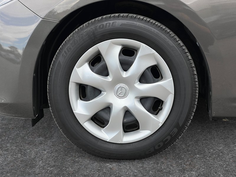 2015  Mazda3 4dr Sdn Auto GX