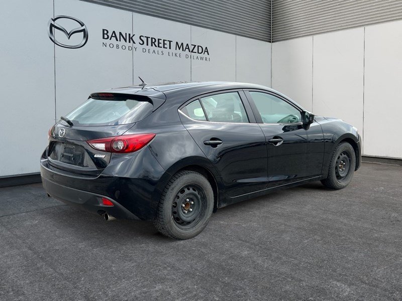 2016  Mazda3 Sport 4dr HB Sport Man GS