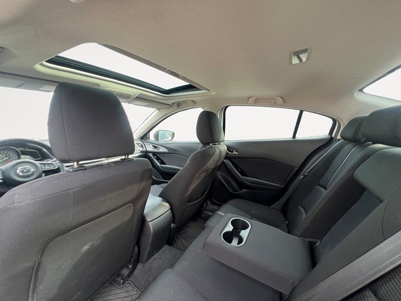 2017  Mazda3 4dr Sdn Auto GS