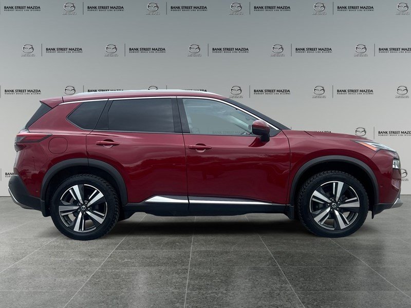 2021 Nissan Rogue AWD Platinum