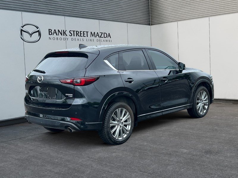2023 Mazda CX-5 Signature AWD