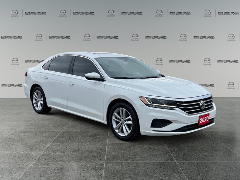 2020 Volkswagen Passat Highline Auto