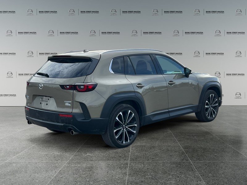 2024 Mazda CX-50 GT AWD