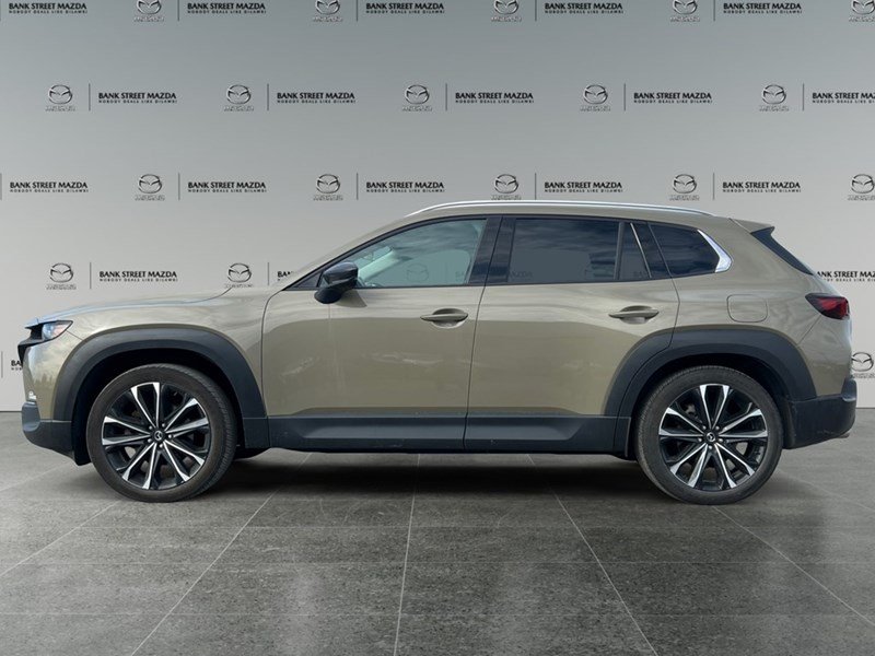 2024 Mazda CX-50 GT AWD