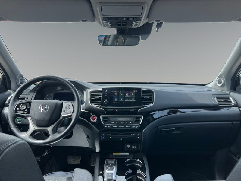 2022 Honda Pilot Touring 7-Passenger AWD