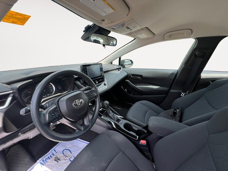 2022 Toyota Corolla LE CVT