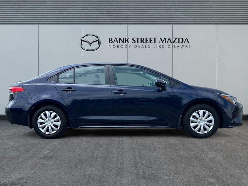 2022 Toyota Corolla LE CVT