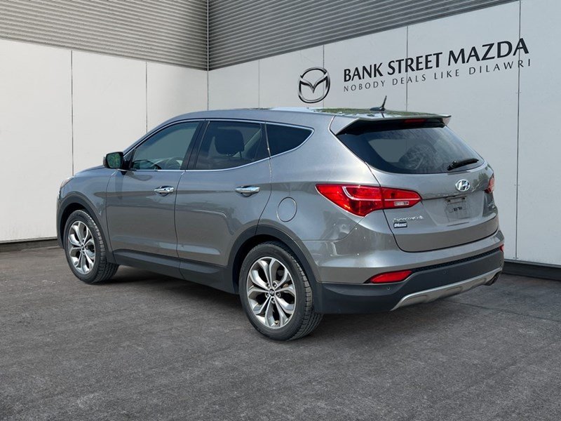 2013 Hyundai Santa Fe Sport AWD 4dr 2.0T Auto SE