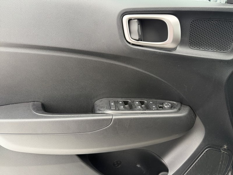 2023 Hyundai Venue Preferred IVT