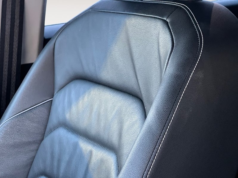 2021 Volkswagen Tiguan Highline 4MOTION - Low Mileage - Clean CarFax - Dealer Serviced