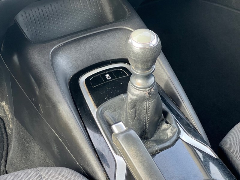 2020 Toyota Corolla L Manual