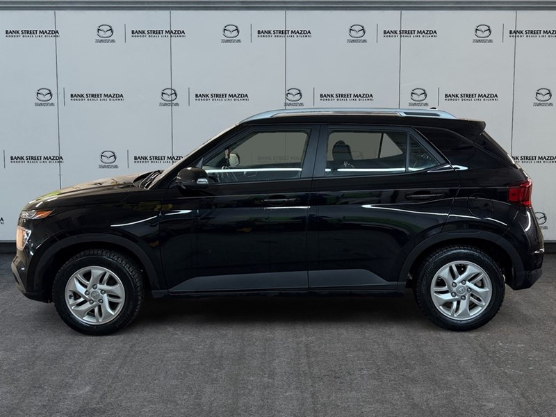 2022 Hyundai Venue Preferred IVT